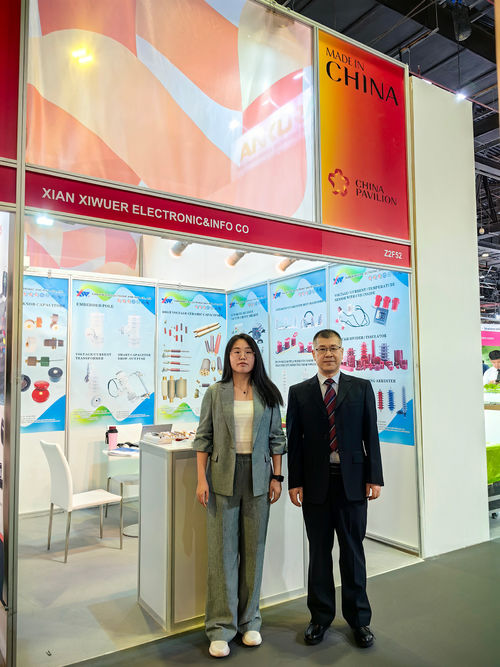 ultime notizie aziendali su Xian Xiwuer Electronic and Info. Co., Ltd. brilla alla fiera dell'elettricità di Dubai