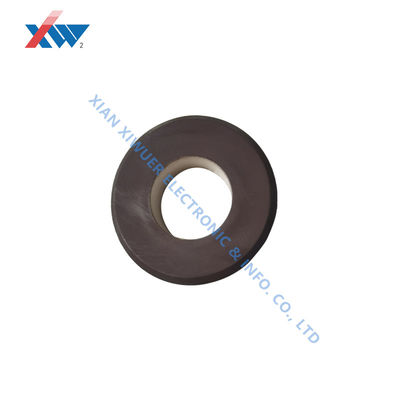 Buon prezzo 2KVAC 7.5pF condensatore ad anello ad alta tensione Fornitore di condensatori ceramici Cina in linea